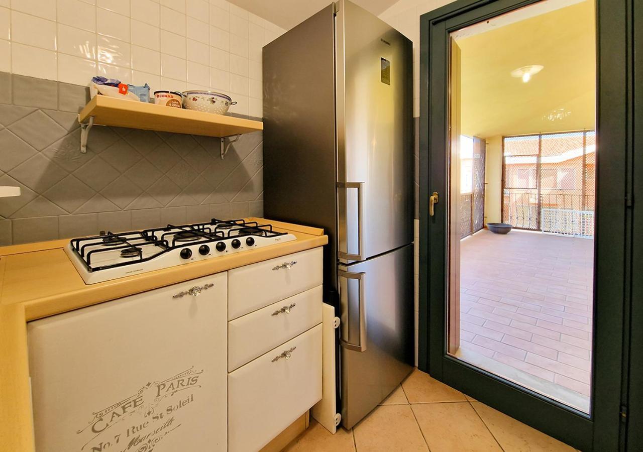 Murphy Holiday Home - Residenza Aldo Moro 02 La Maddalena  Eksteriør billede