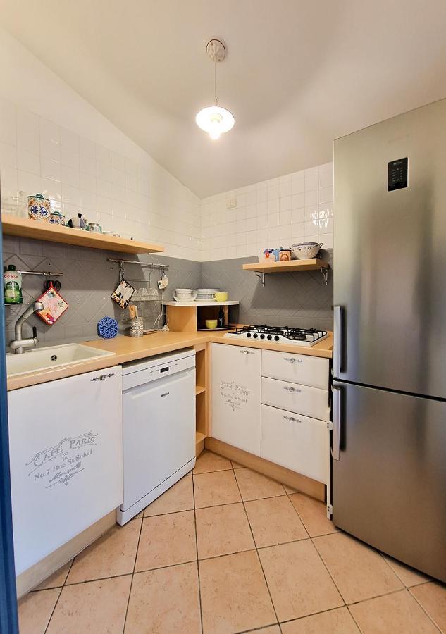 Murphy Holiday Home - Residenza Aldo Moro 02 La Maddalena  Eksteriør billede
