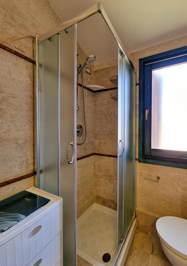 Murphy Holiday Home - Residenza Aldo Moro 02 La Maddalena  Eksteriør billede